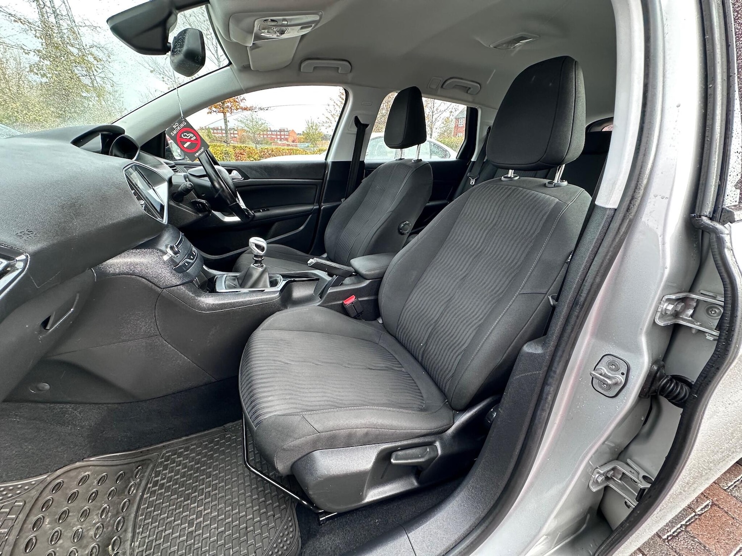 Used Peugeot 308 SW 2017 for sale - 75539881: Photo 81