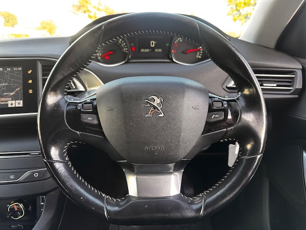 Used Peugeot 308 SW 2017 for sale - 75539881: Photo 84
