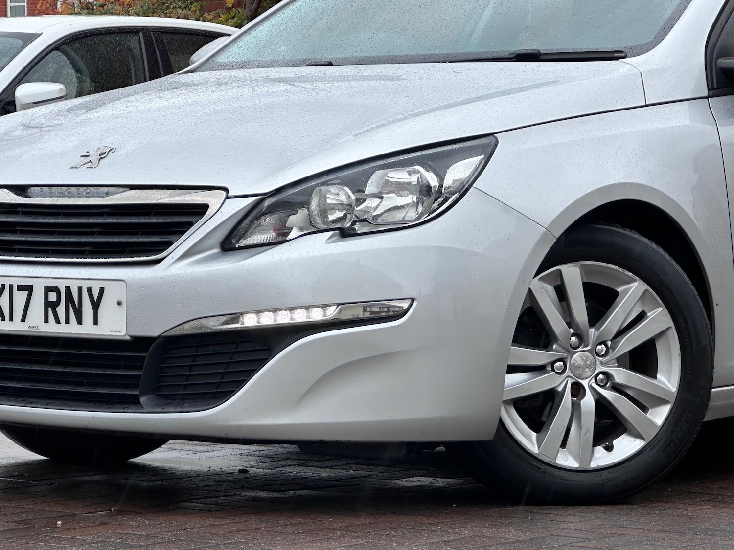 Used Peugeot 308 SW 2017 for sale - 75539881: Photo 88