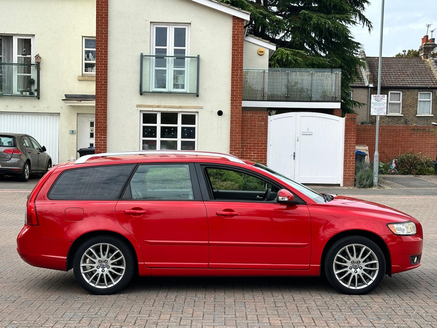 Used Volvo V50 2009 for sale - 76041702: Photo 29