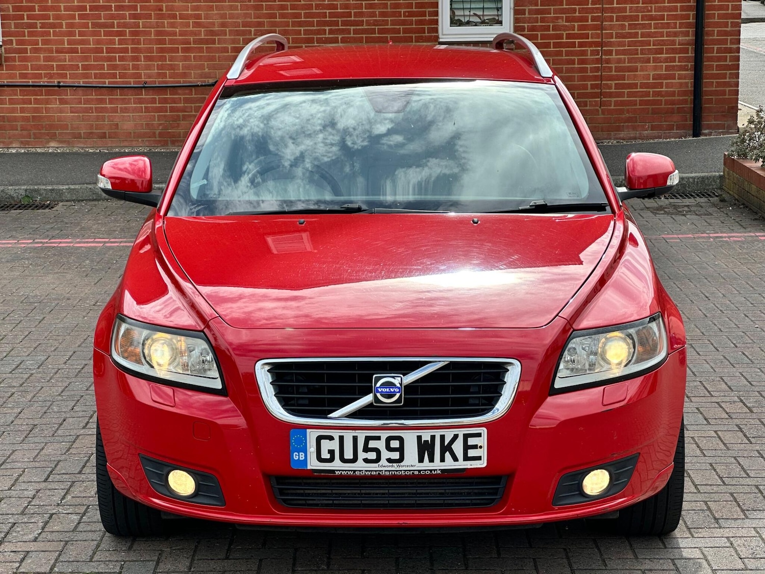Used Volvo V50 2009 for sale - 76041702: Photo 31