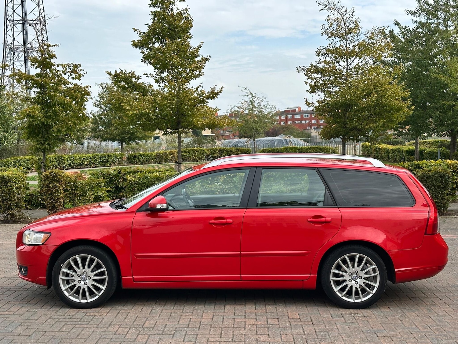 Used Volvo V50 2009 for sale - 76041702: Photo 34