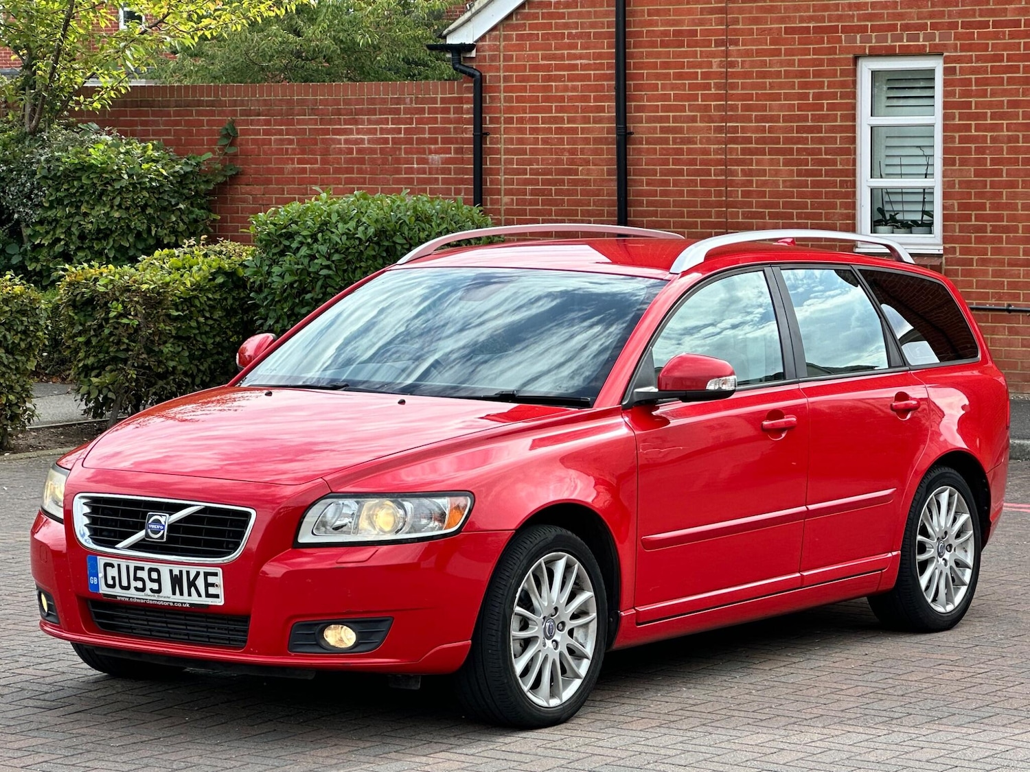 Used Volvo V50 2009 for sale - 76041702: Photo 35