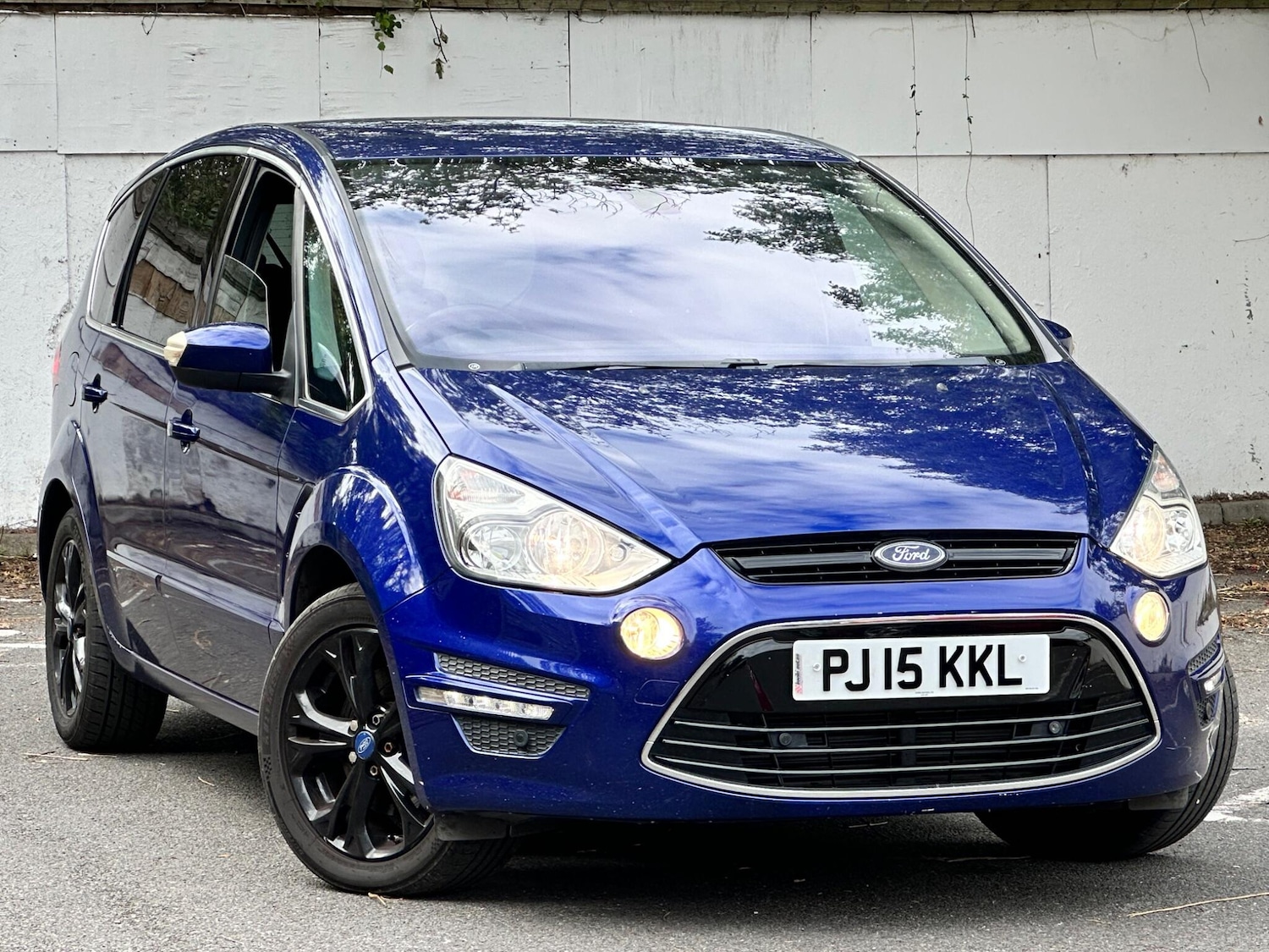 Used Ford S-Max 2015 for sale - 76108929: Photo 1