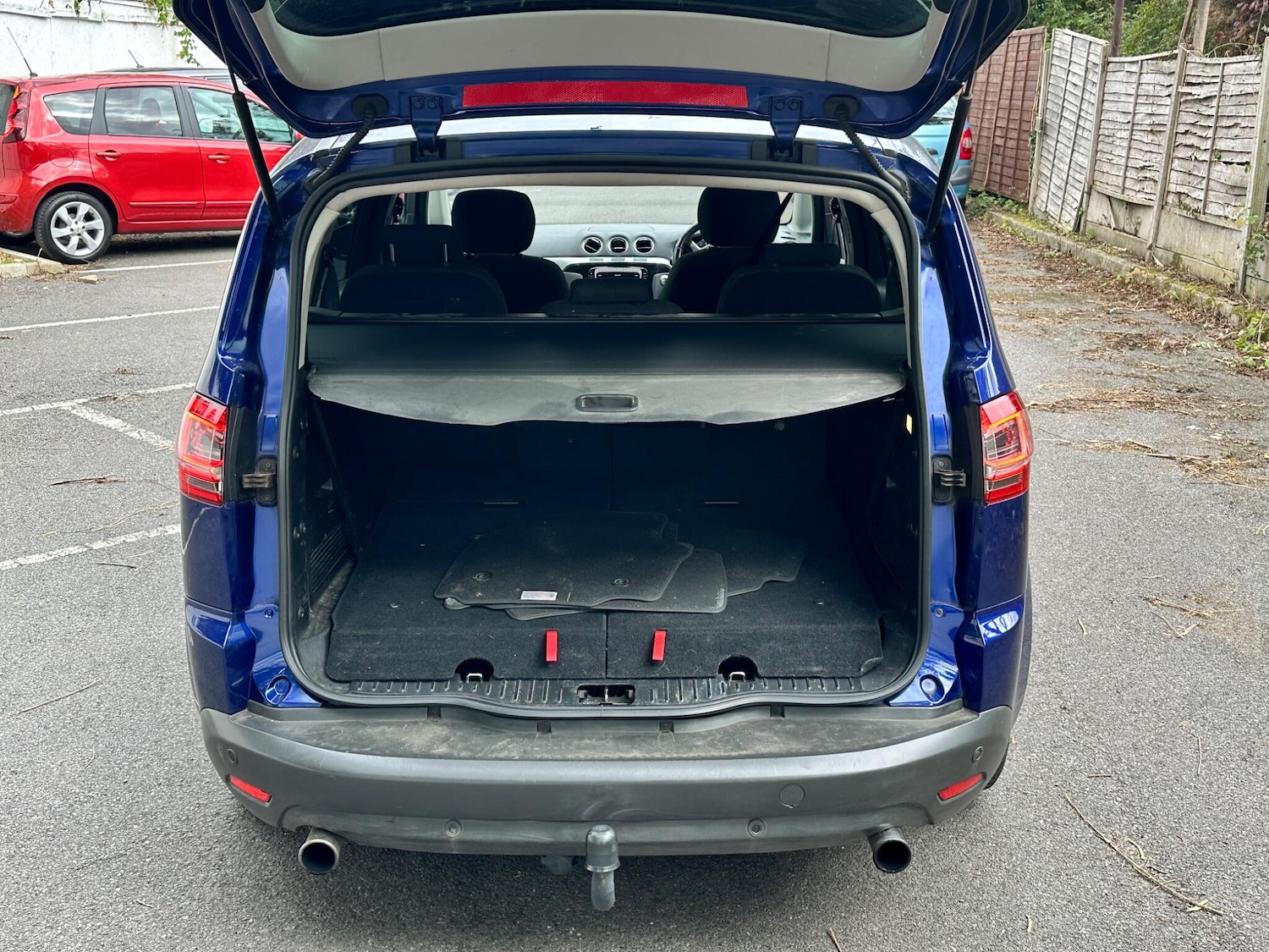 Used Ford S-Max 2015 for sale - 76108929: Photo 21