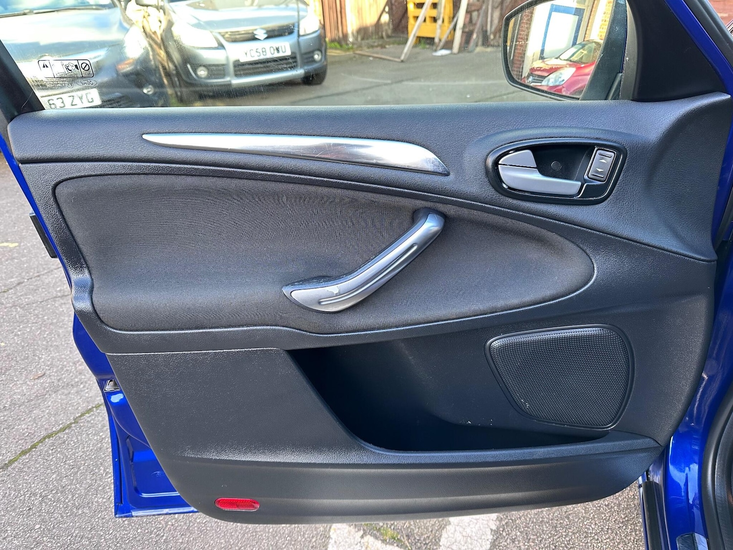 Used Ford S-Max 2015 for sale - 76108929: Photo 29