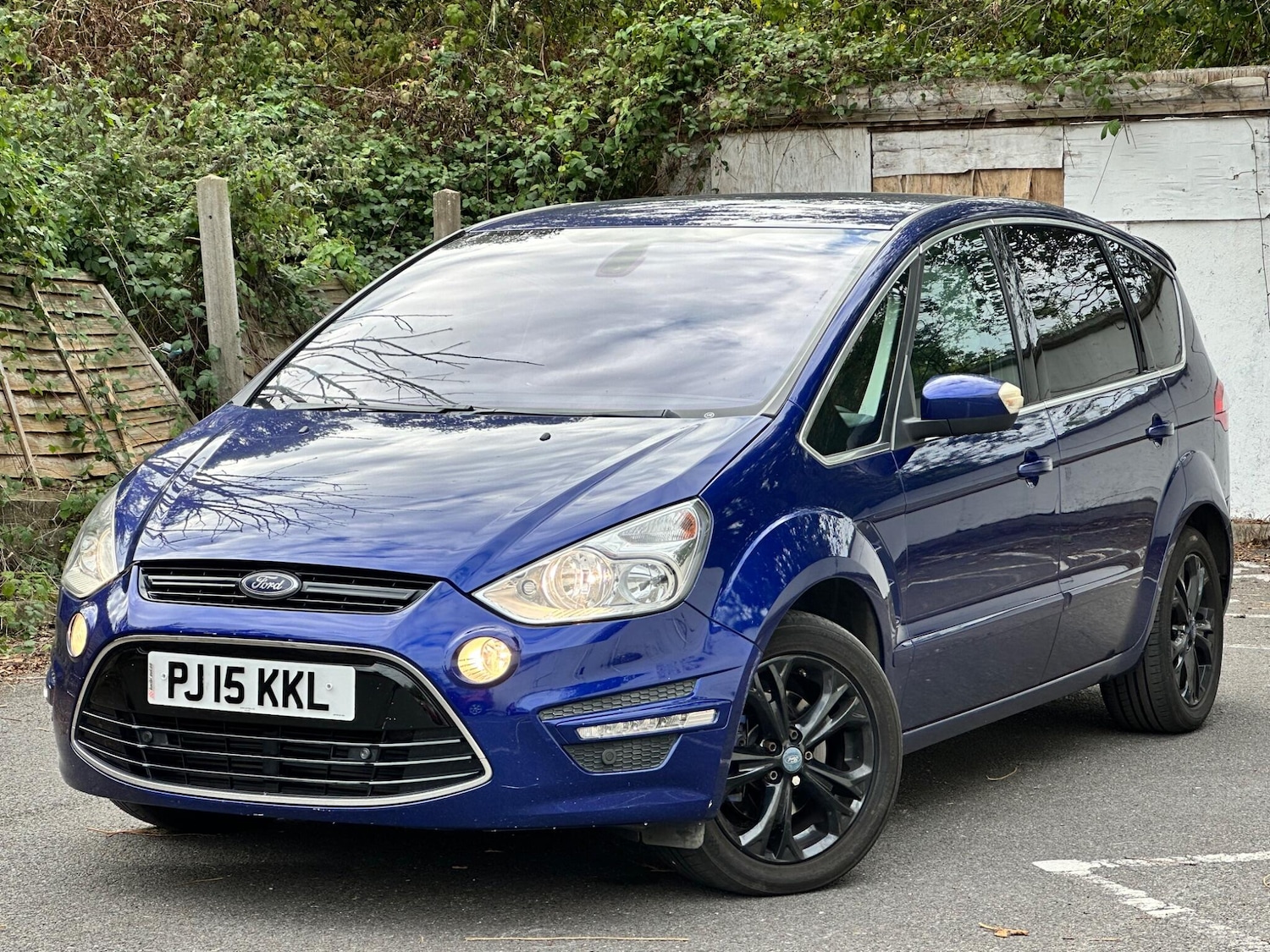 Used Ford S-Max 2015 for sale - 76108929: Photo 3
