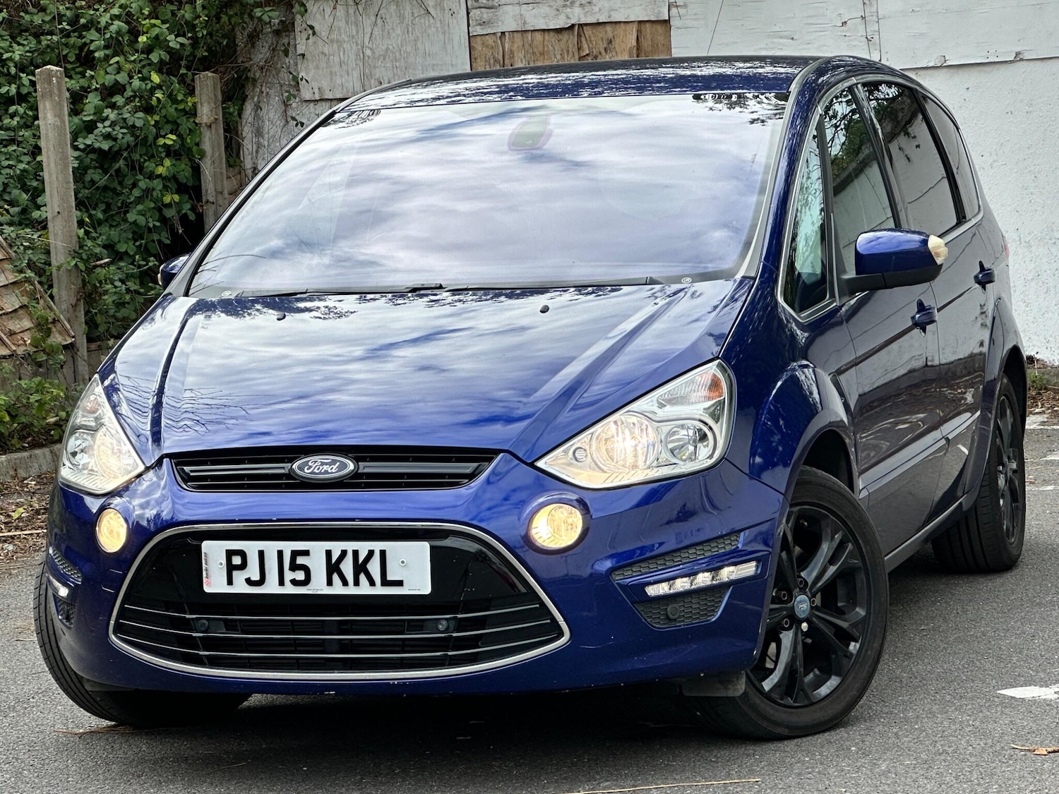 Used Ford S-Max 2015 for sale - 76108929: Photo 4