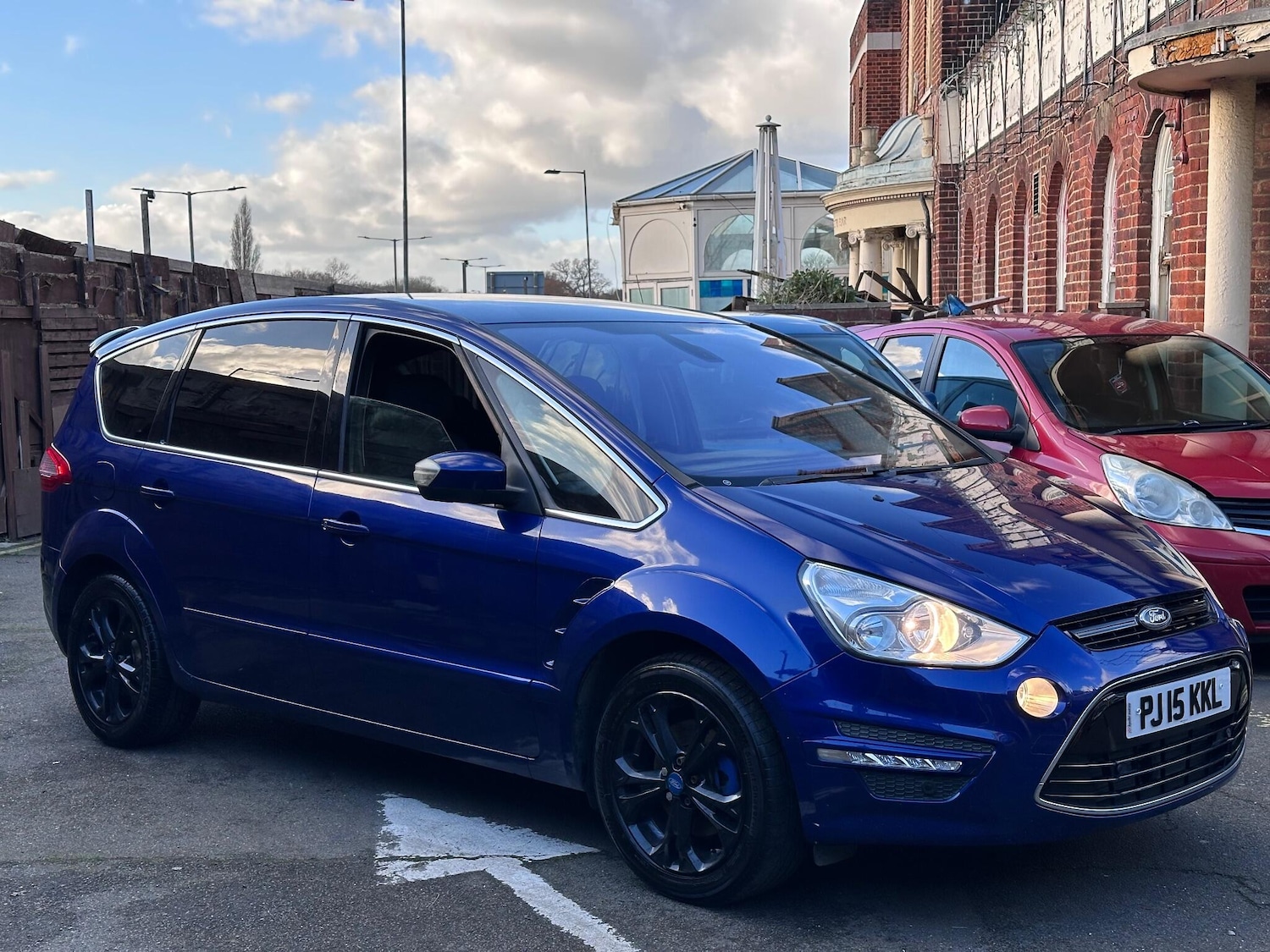 Used Ford S-Max 2015 for sale - 76108929: Photo 47