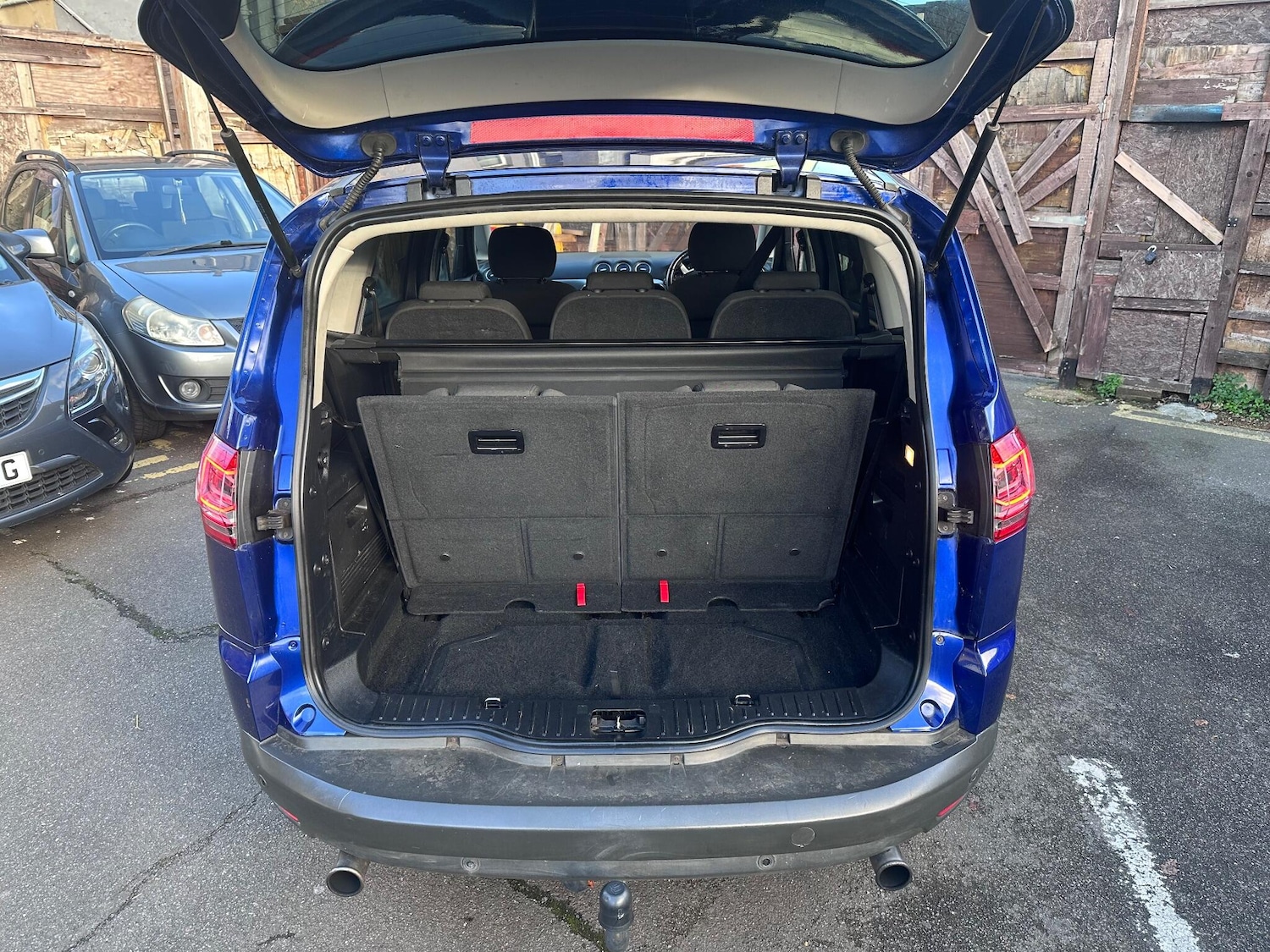 Used Ford S-Max 2015 for sale - 76108929: Photo 67