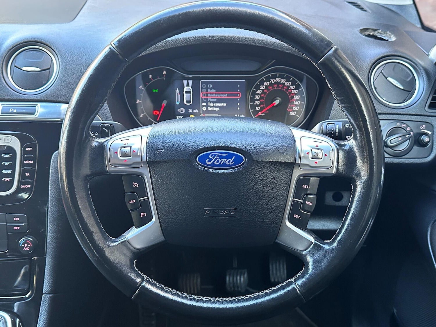 Used Ford S-Max 2015 for sale - 76108929: Photo 82