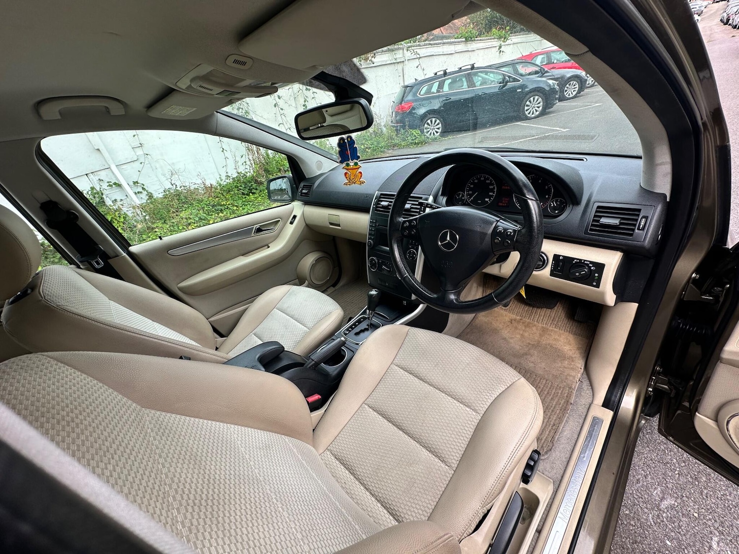 Vehicle 27