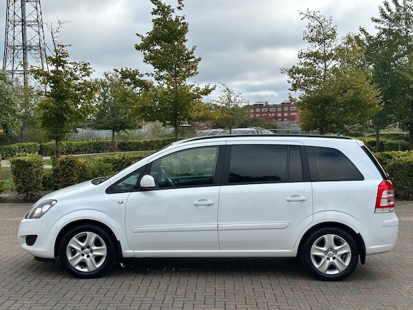 Used Vauxhall Zafira 2014 for sale - 75302202: Photo 42