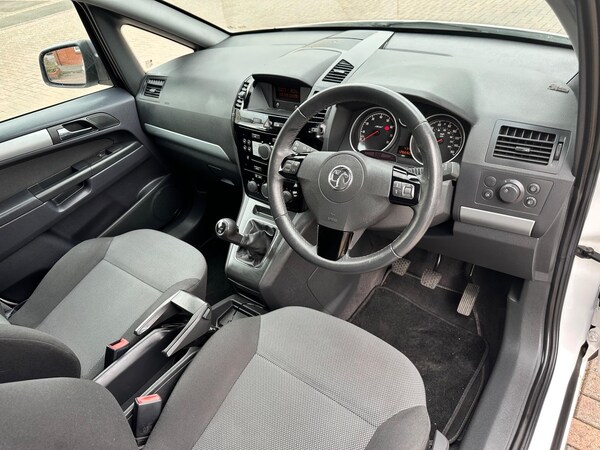 Used Vauxhall Zafira 2014 for sale - 75302202: Photo 67