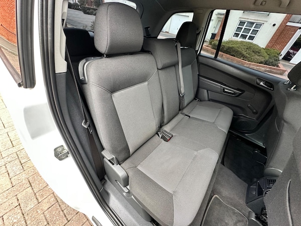 Used Vauxhall Zafira 2014 for sale - 75302202: Photo 76