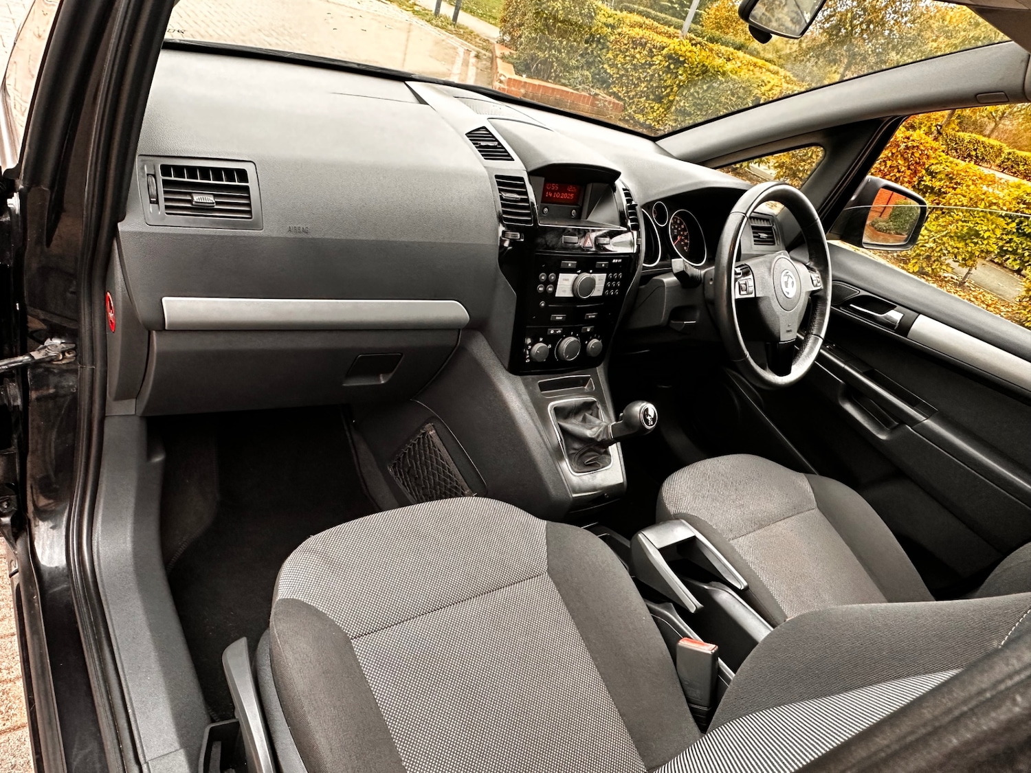 Used Vauxhall Zafira 2013 for sale - 77329317: Photo 77