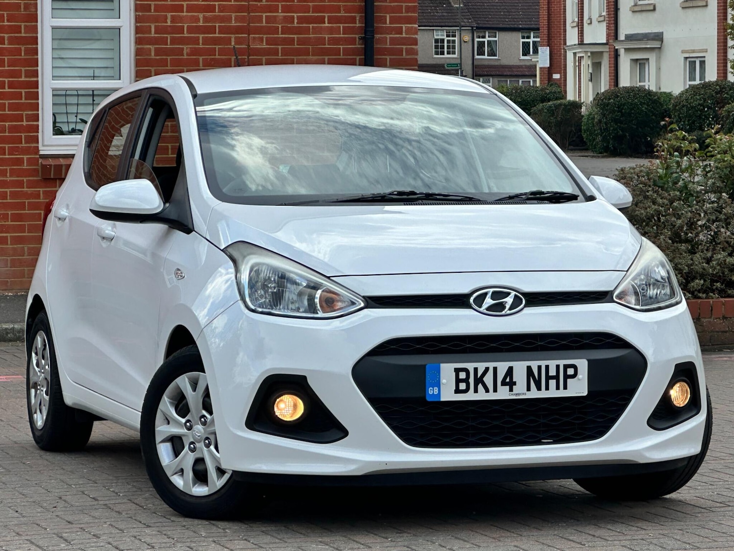 Used Hyundai i10 2014 for sale - 76094769: Photo 1