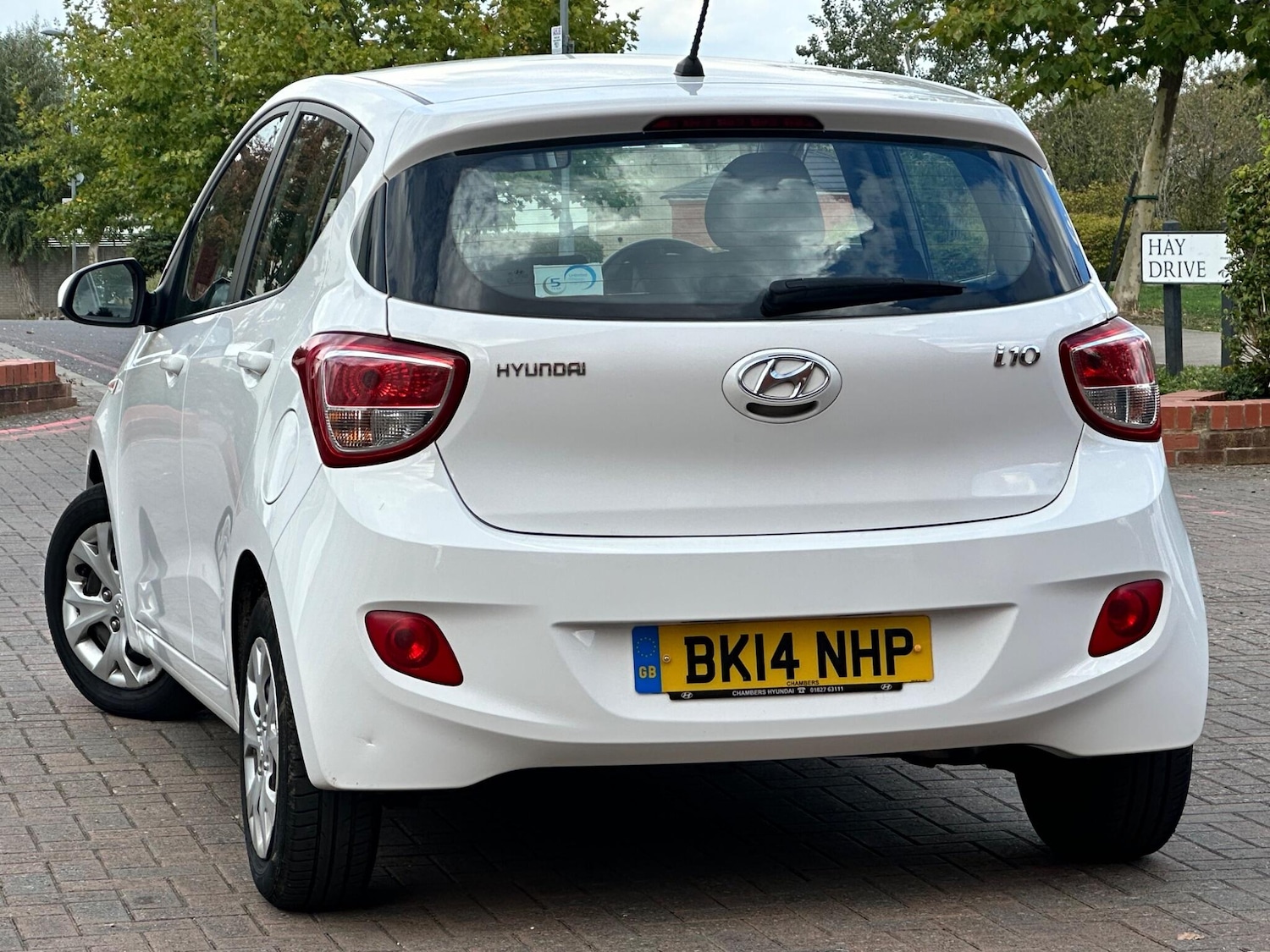 Used Hyundai i10 2014 for sale - 76094769: Photo 12