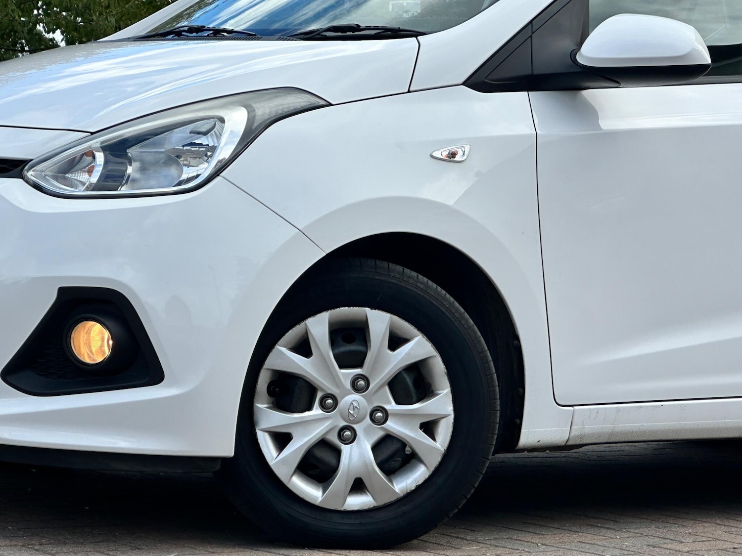 Used Hyundai i10 2014 for sale - 76094769: Photo 13