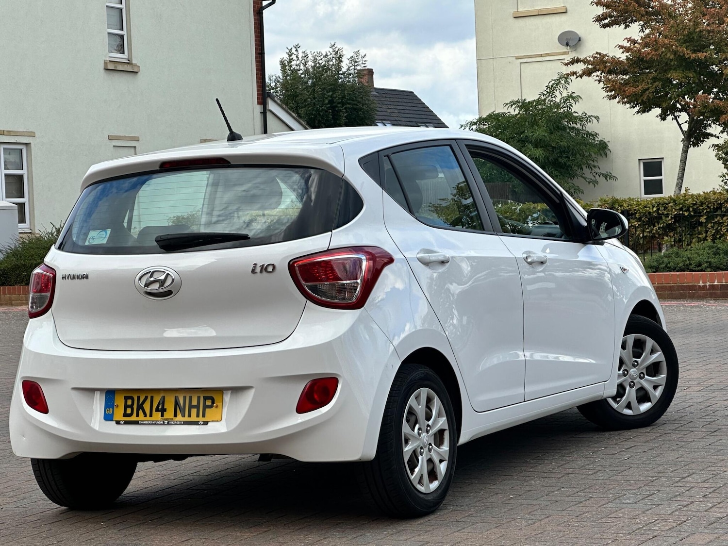 Used Hyundai i10 2014 for sale - 76094769: Photo 19