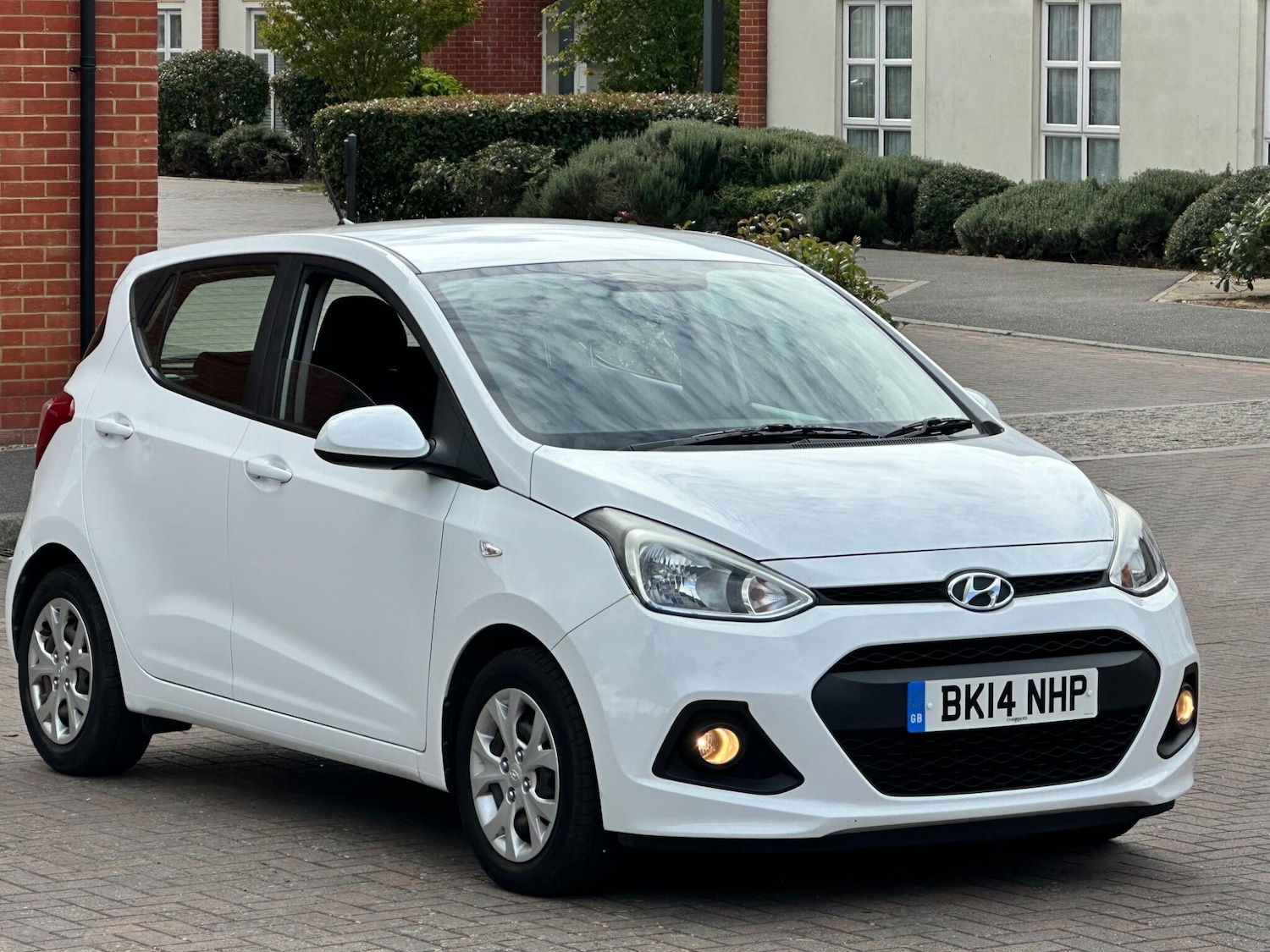 Used Hyundai i10 2014 for sale - 76094769: Photo 31