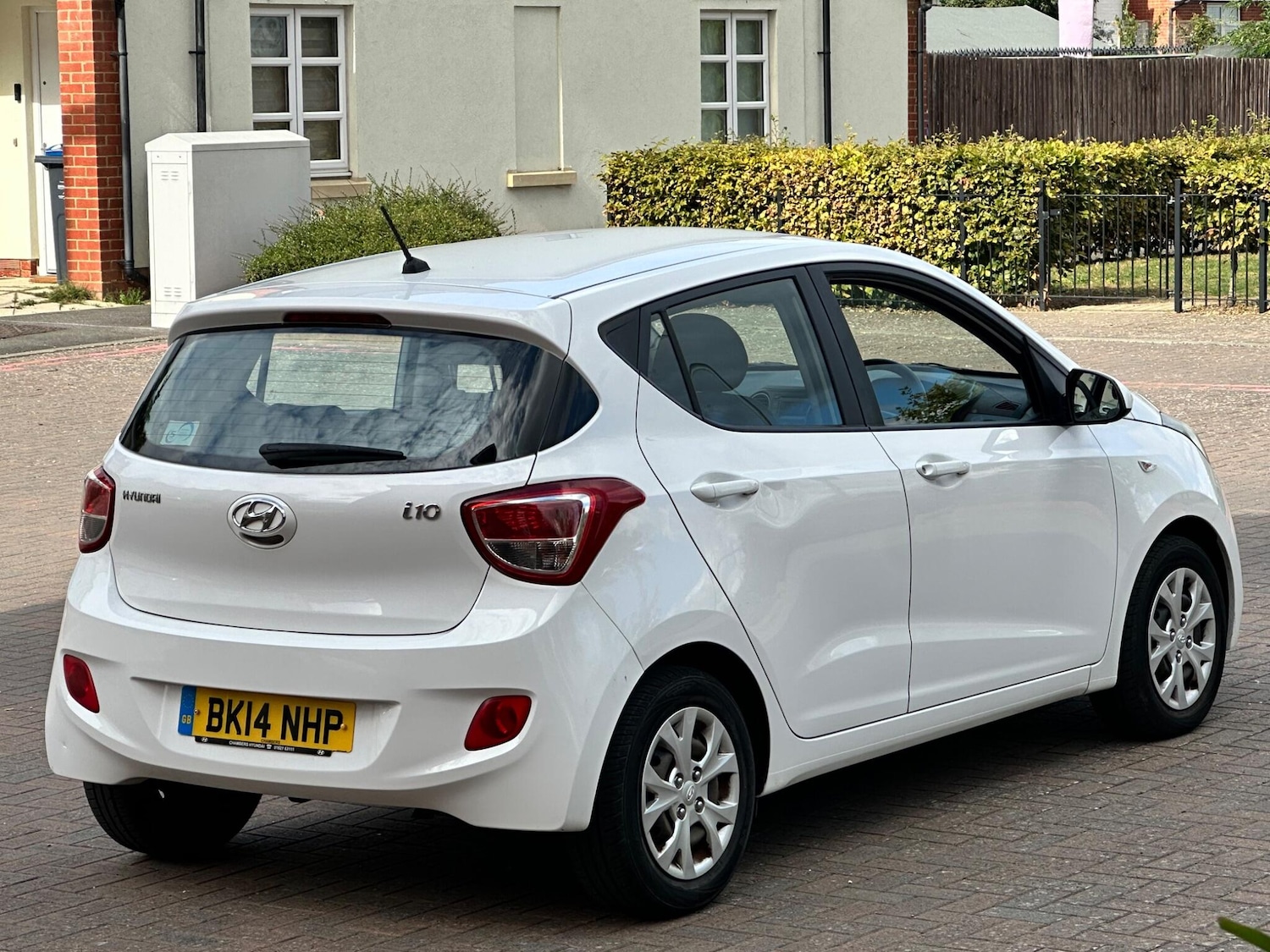 Used Hyundai i10 2014 for sale - 76094769: Photo 39