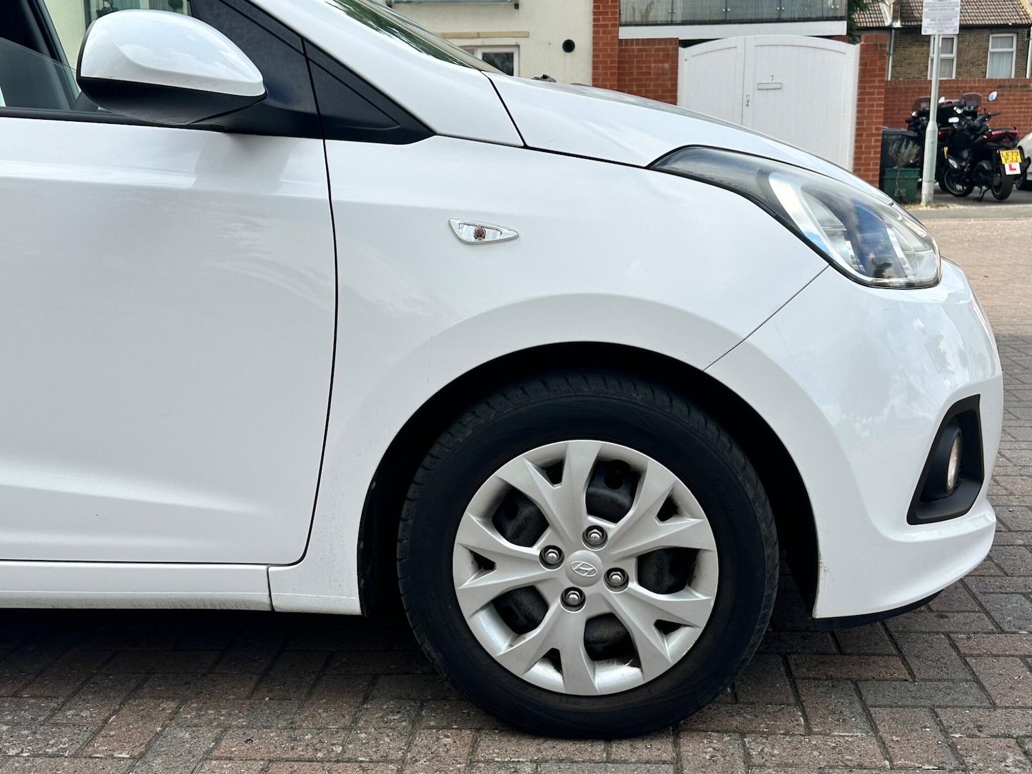 Used Hyundai i10 2014 for sale - 76094769: Photo 45