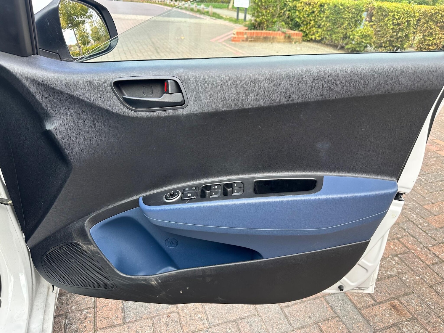 Used Hyundai i10 2014 for sale - 76094769: Photo 58