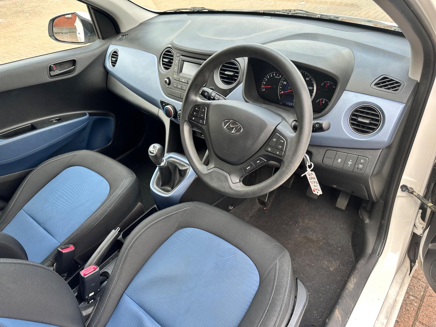 Used Hyundai i10 2014 for sale - 76094769: Photo 66