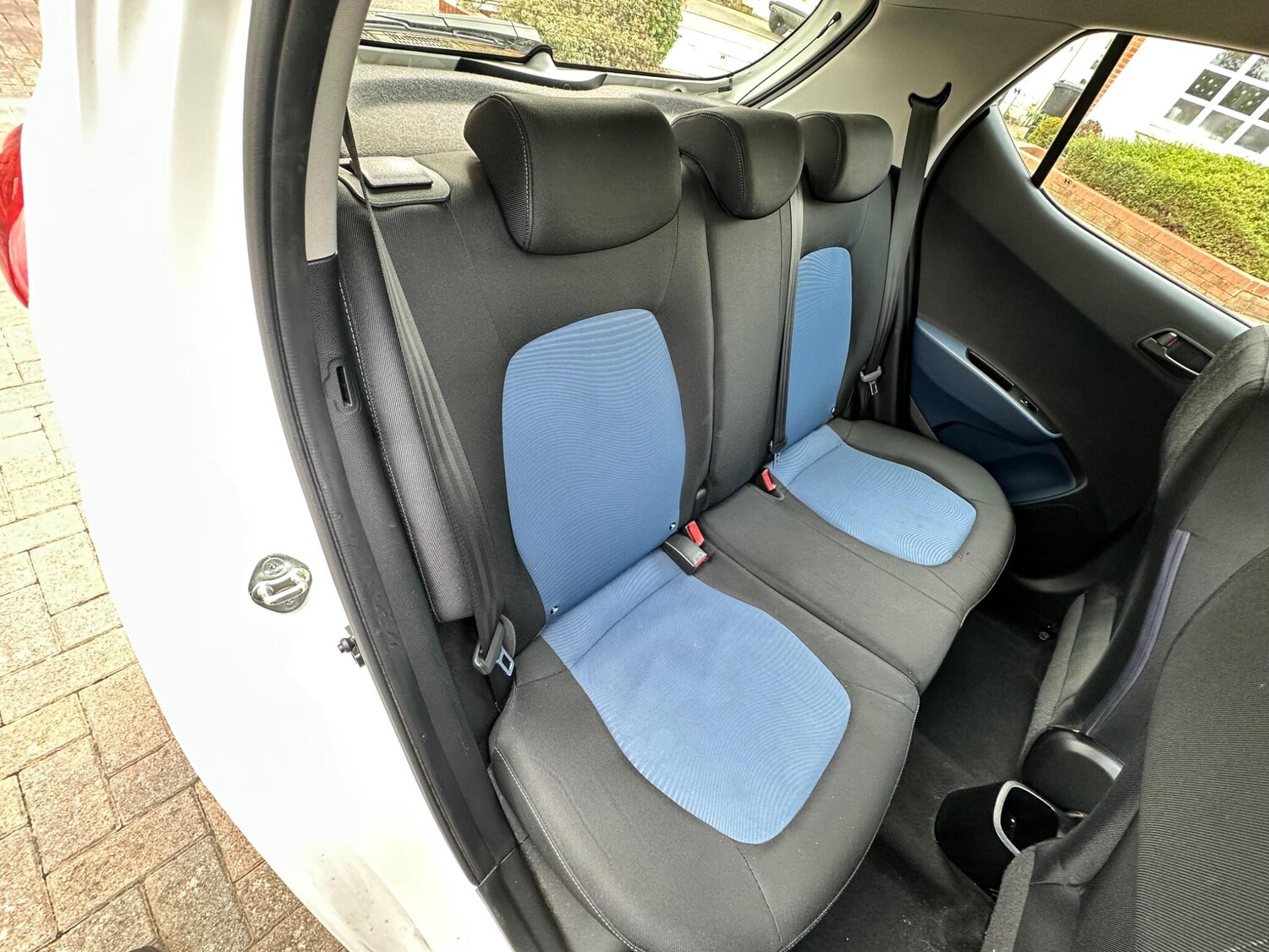 Used Hyundai i10 2014 for sale - 76094769: Photo 69