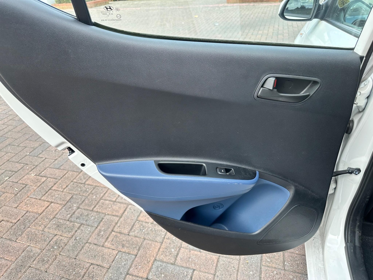 Used Hyundai i10 2014 for sale - 76094769: Photo 82