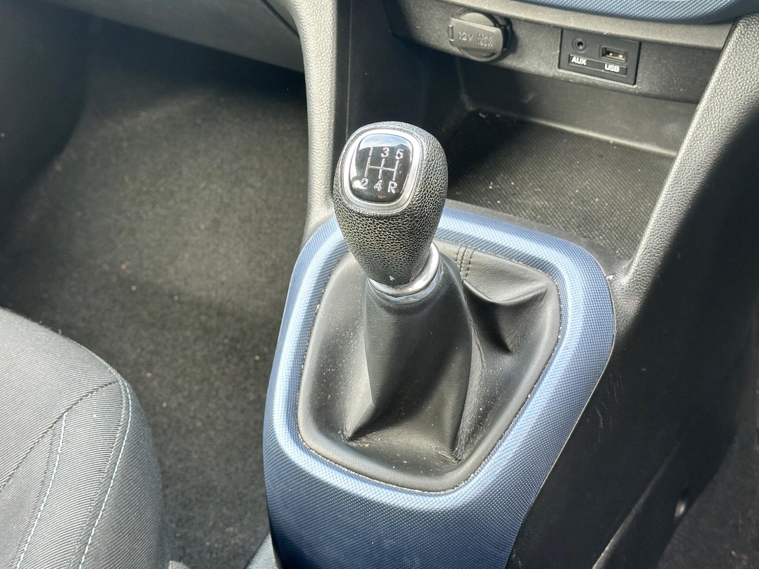 Used Hyundai i10 2014 for sale - 76094769: Photo 88