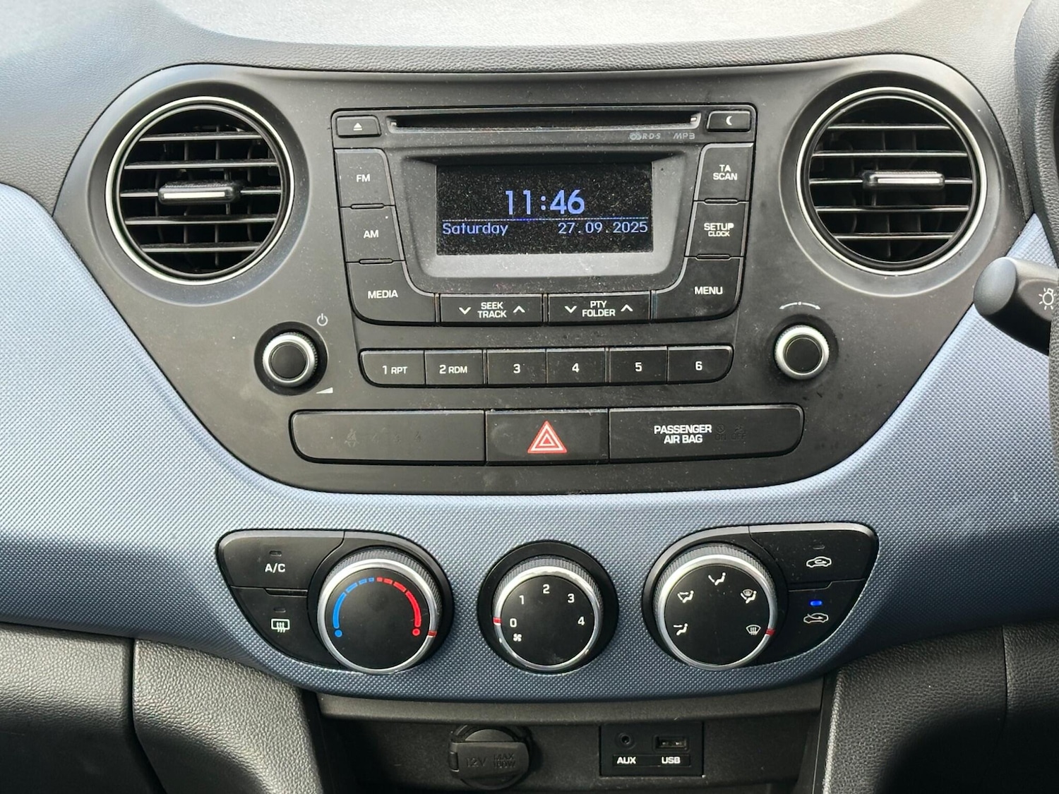 Used Hyundai i10 2014 for sale - 76094769: Photo 90