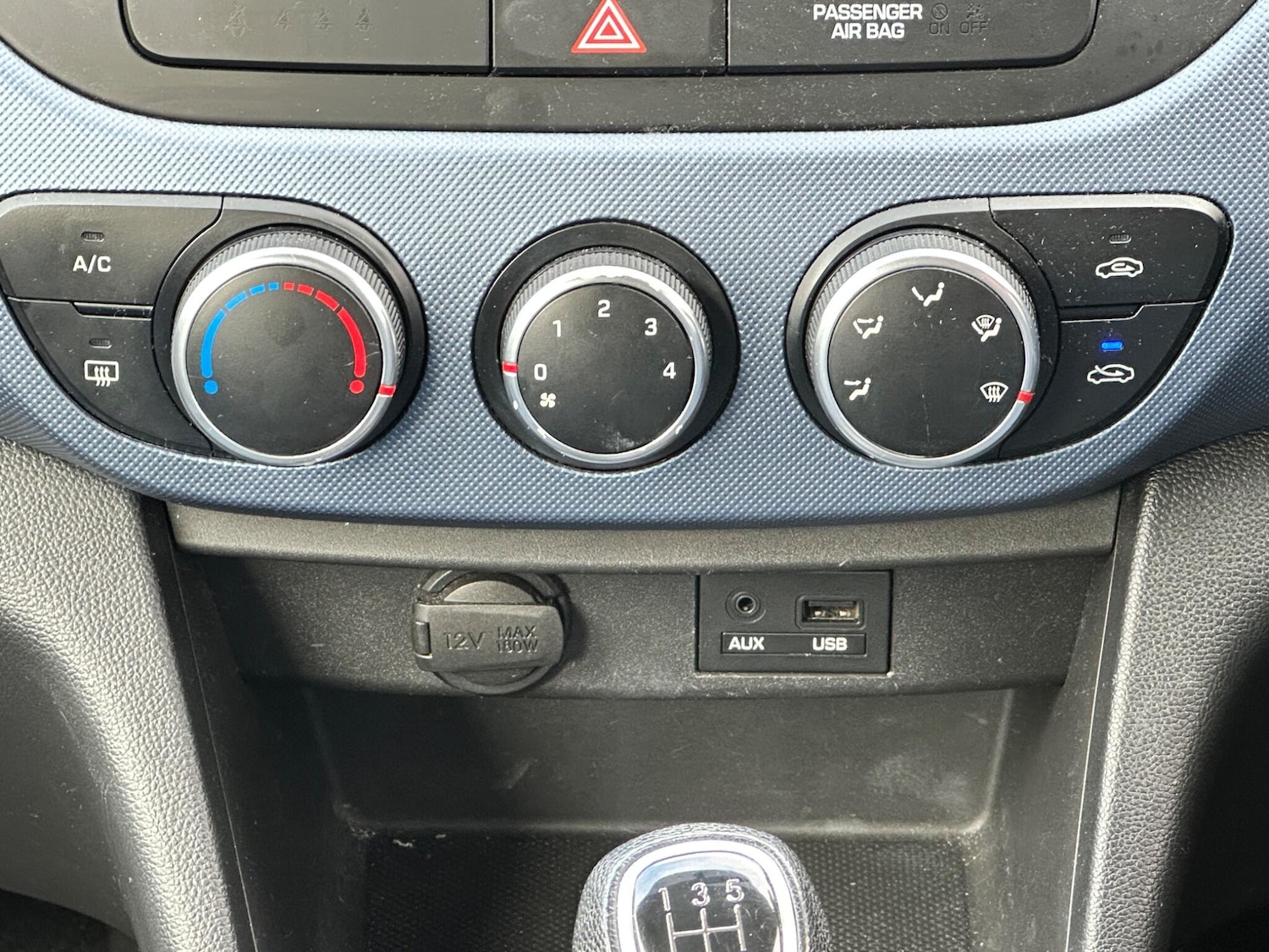 Used Hyundai i10 2014 for sale - 76094769: Photo 92