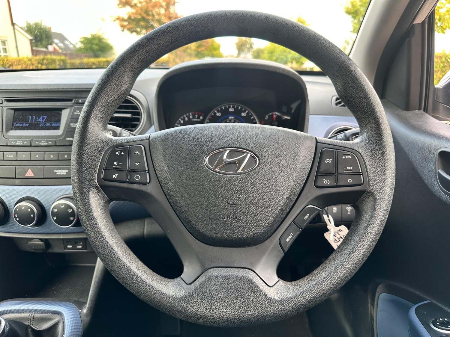 Used Hyundai i10 2014 for sale - 76094769: Photo 96