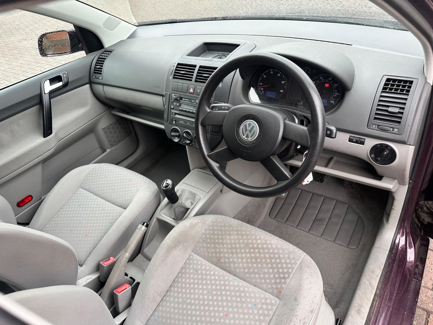 Used Volkswagen Polo 2004 for sale - 76175446: Photo 39