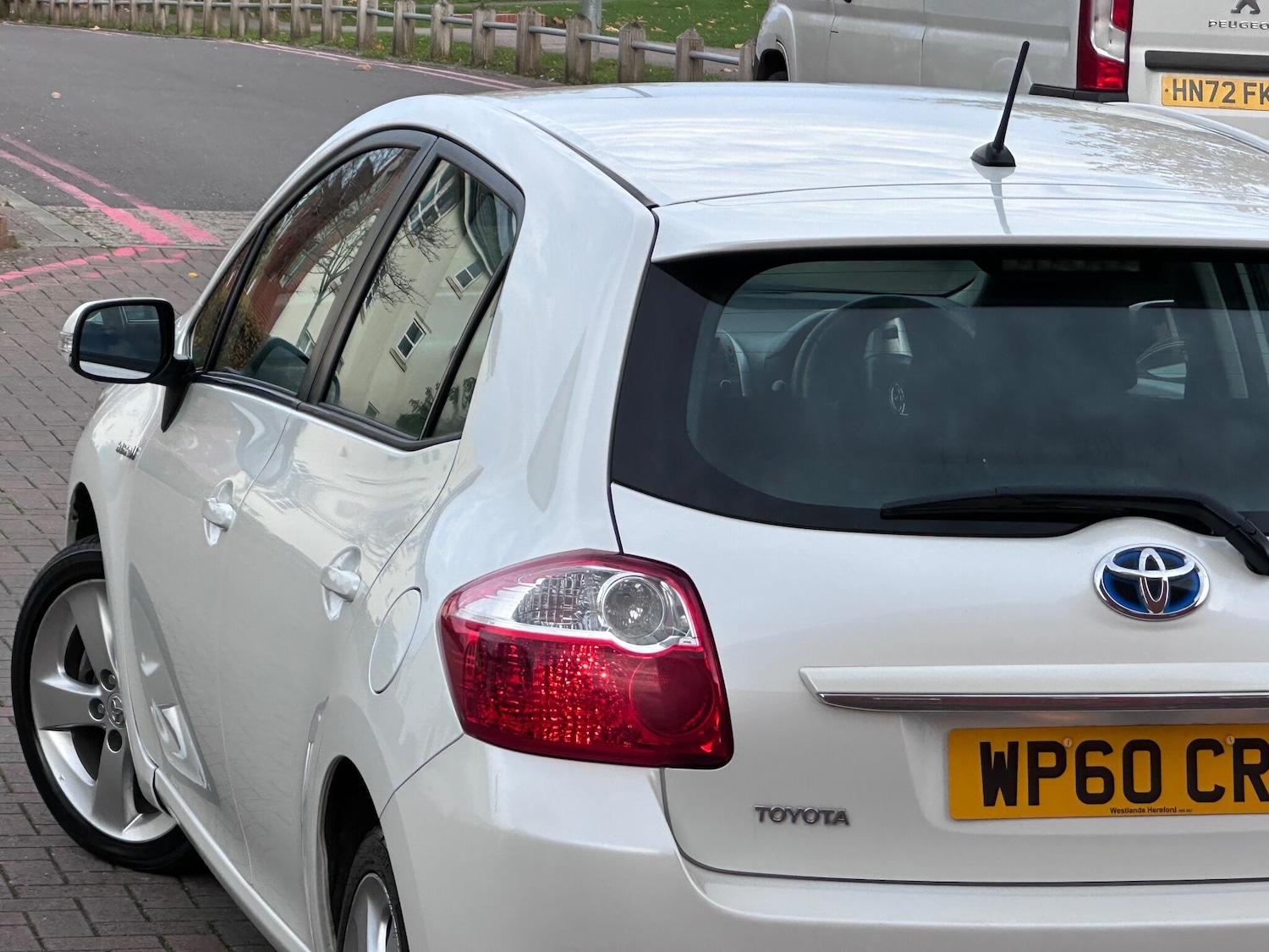 Used Toyota Auris 2011 for sale - 76174819: Photo 10