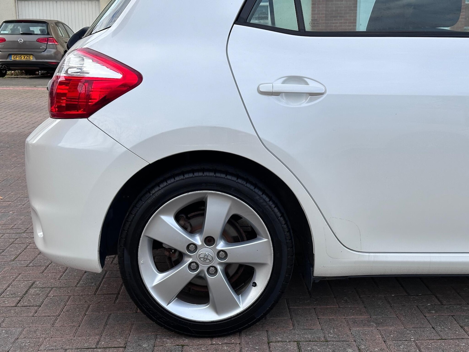 Used Toyota Auris 2011 for sale - 76174819: Photo 40