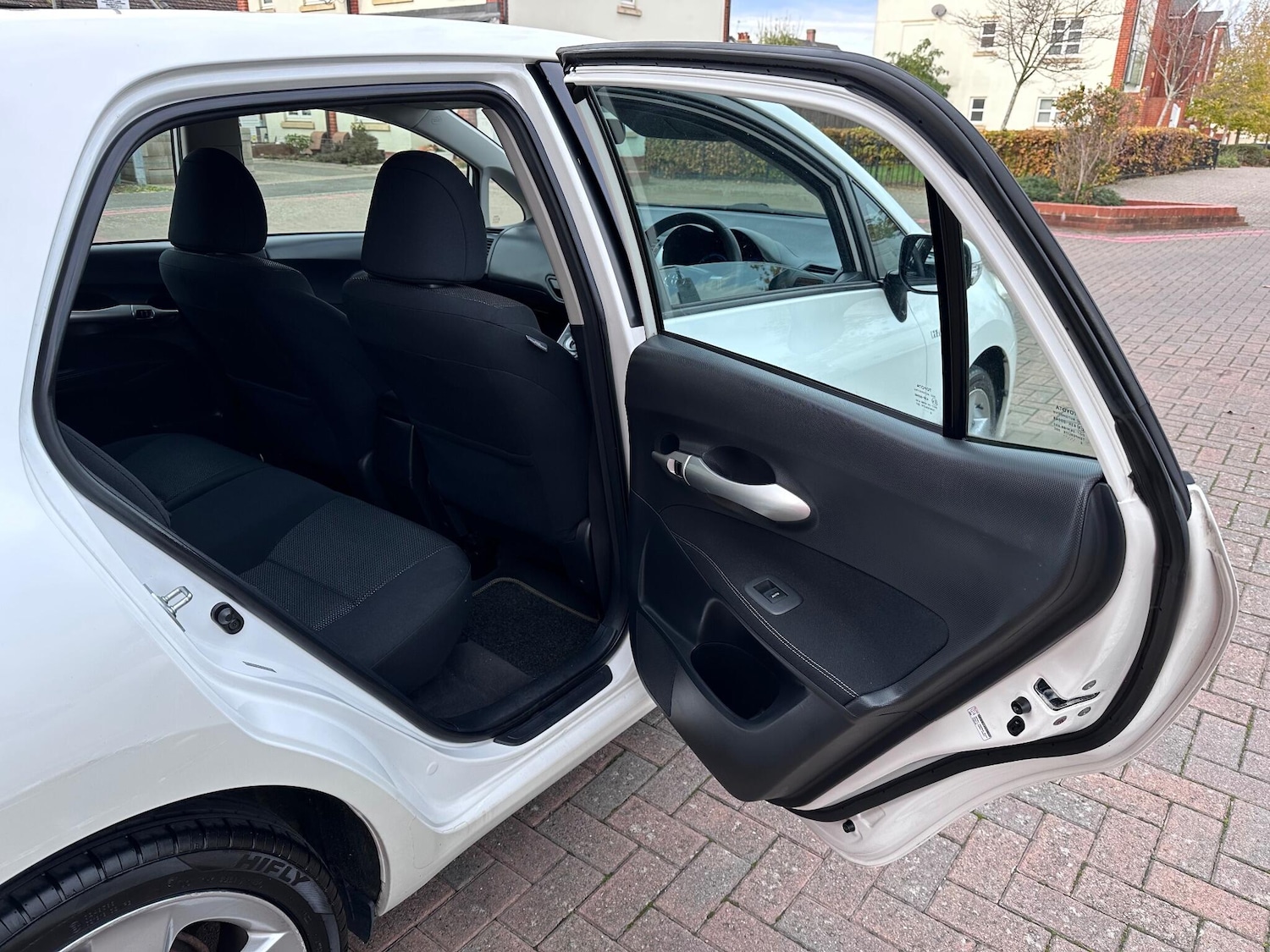 Used Toyota Auris 2011 for sale - 76174819: Photo 68