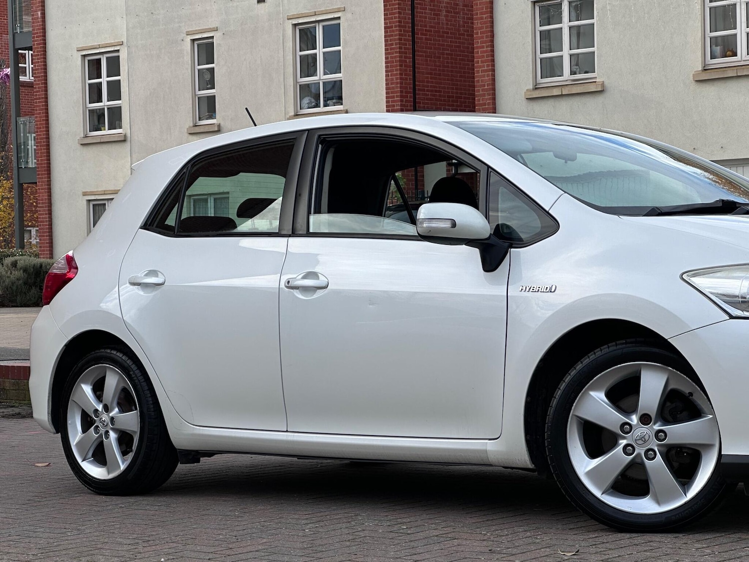 Used Toyota Auris 2011 for sale - 76174819: Photo 7