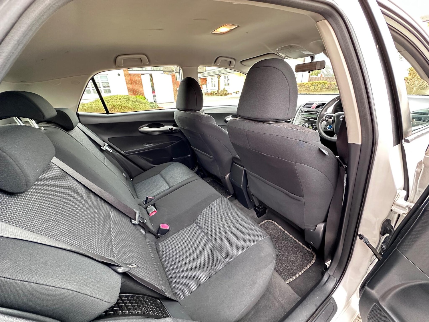 Used Toyota Auris 2011 for sale - 76174819: Photo 73