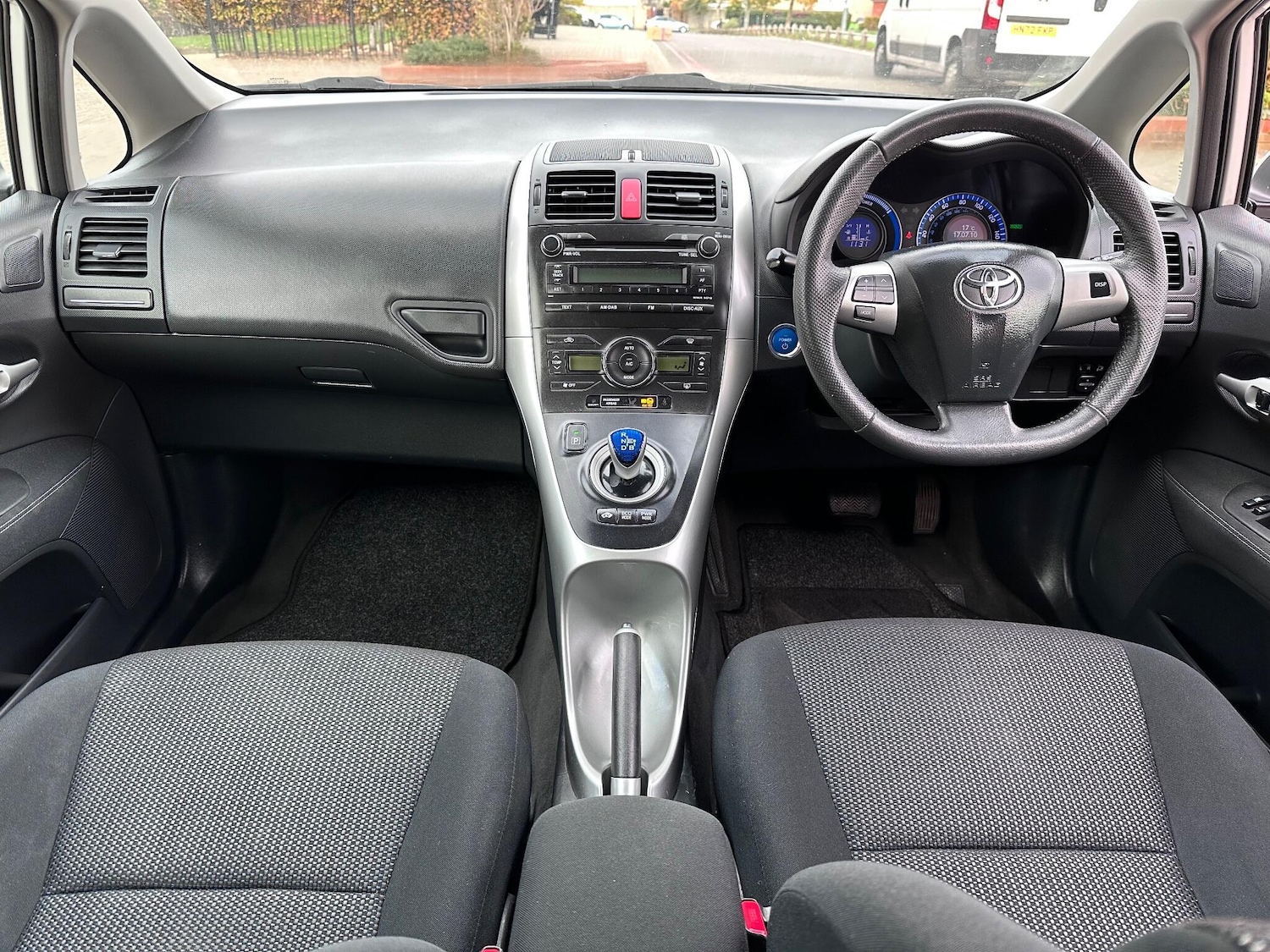 Used Toyota Auris 2011 for sale - 76174819: Photo 79