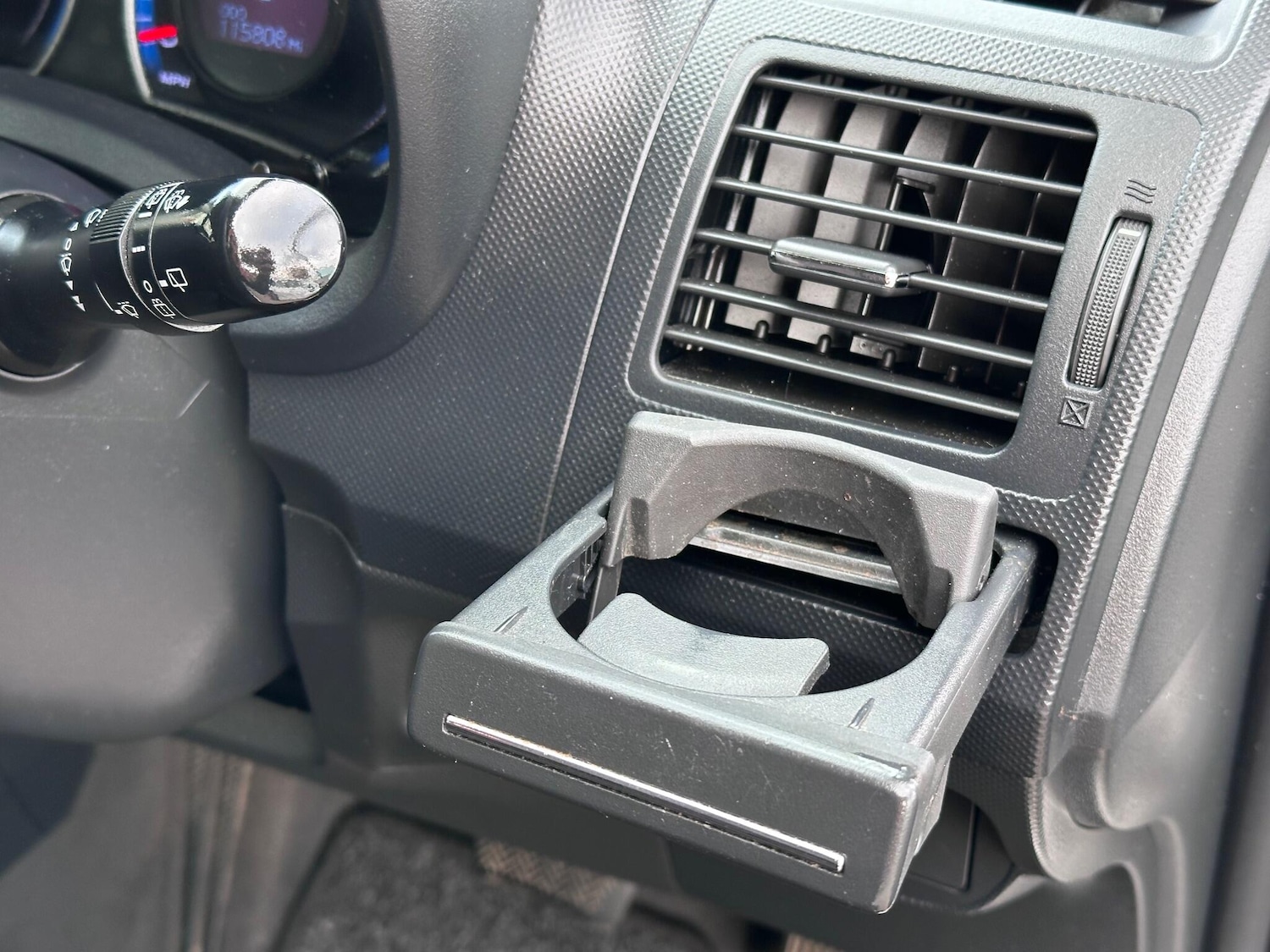 Used Toyota Auris 2011 for sale - 76174819: Photo 90