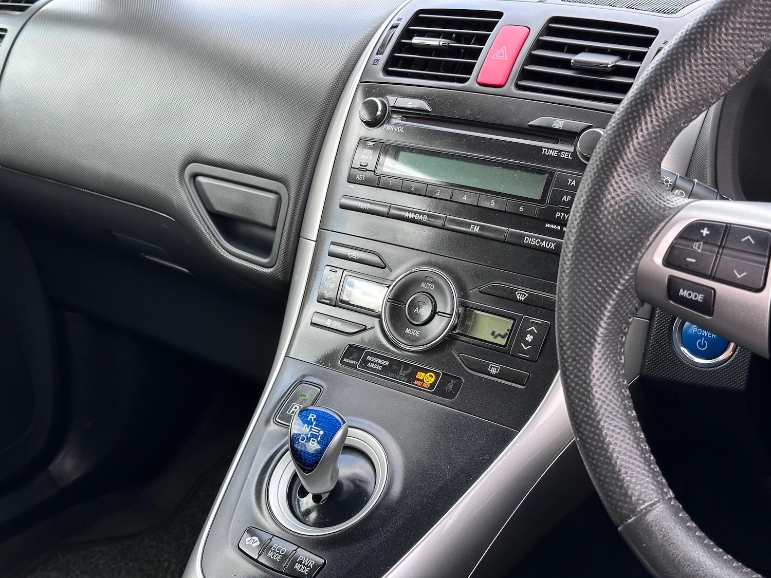 Used Toyota Auris 2011 for sale - 76174819: Photo 96