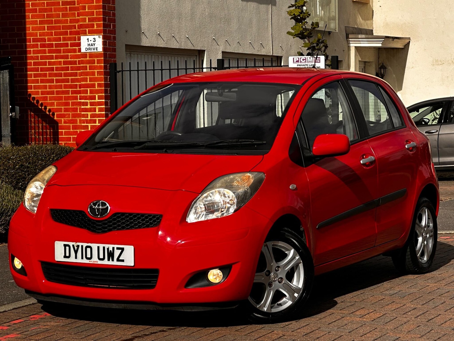 Used Toyota Yaris 2010 for sale - 75978800: Photo 50