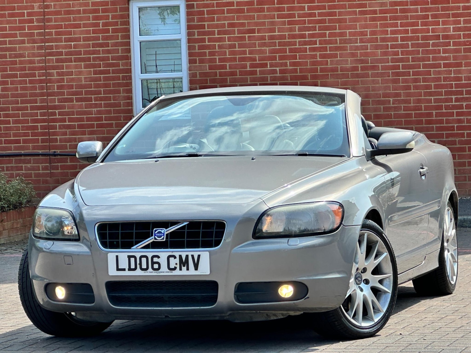 Used Volvo C70 2006 for sale - 77229650: Photo 11
