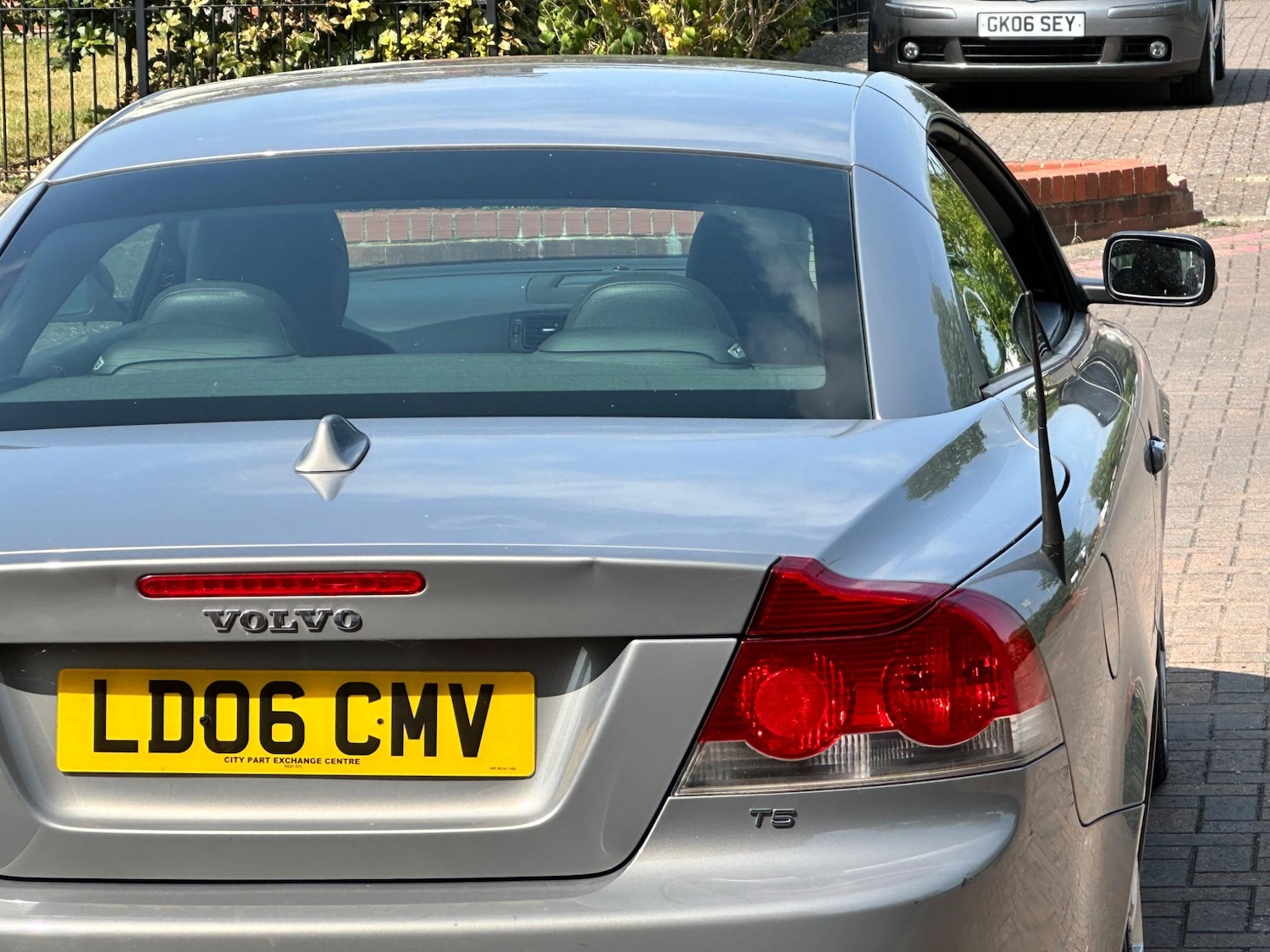 Used Volvo C70 2006 for sale - 77229650: Photo 86