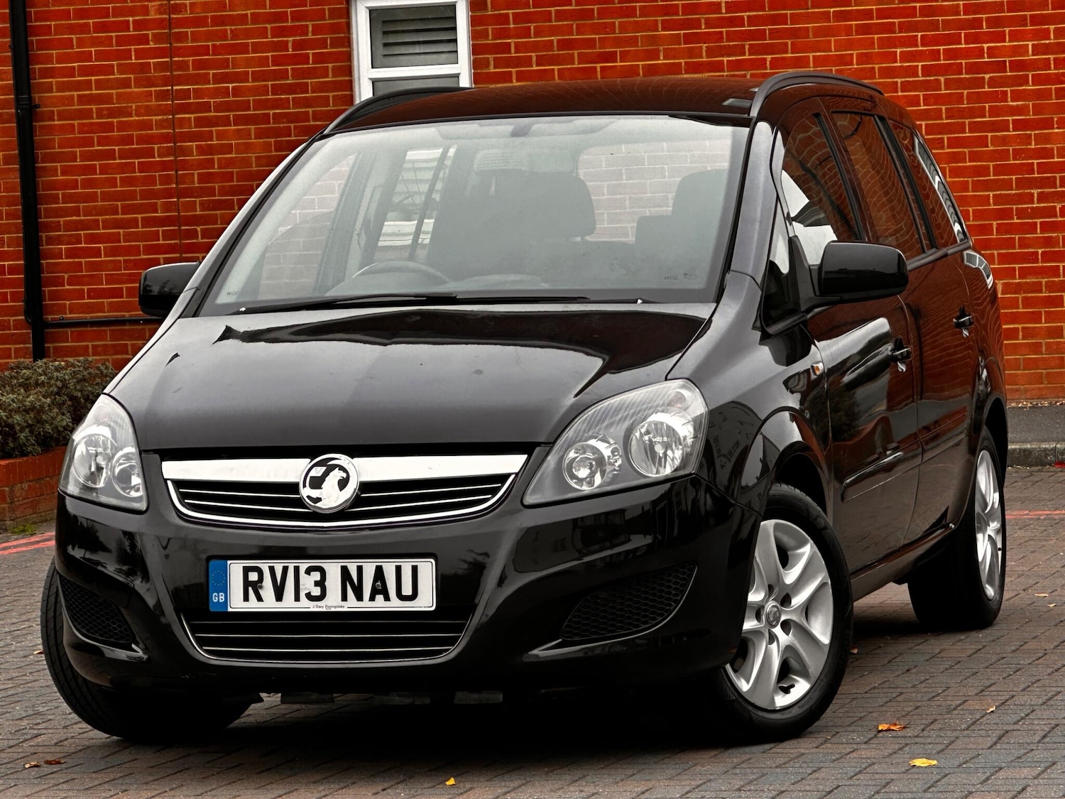 Used Vauxhall Zafira 2013 for sale - 77203833: Photo 17
