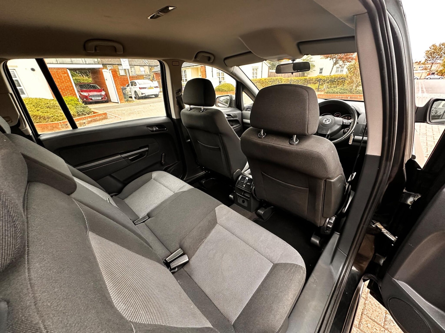 Used Vauxhall Zafira 2013 for sale - 77203833: Photo 55