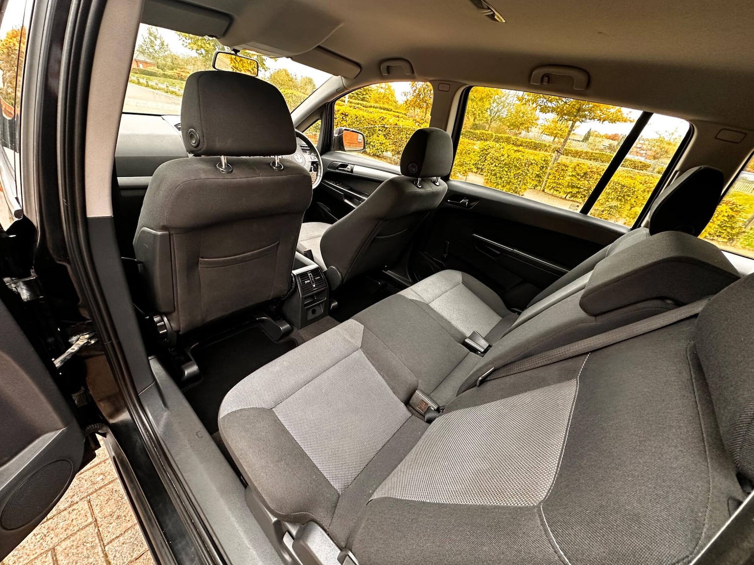 Used Vauxhall Zafira 2013 for sale - 77203833: Photo 81